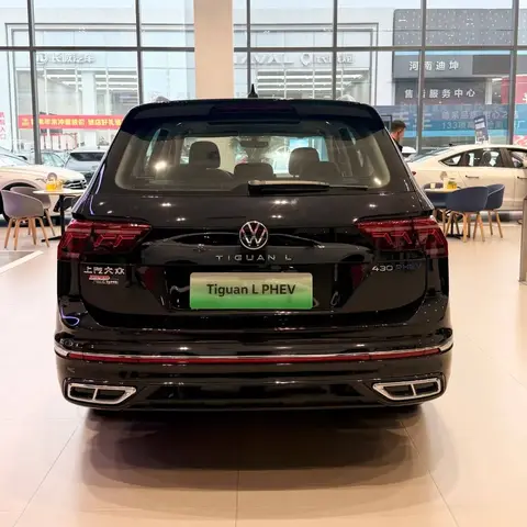 VOLKSWAGEN TIGUAN L PREMIUM 2024