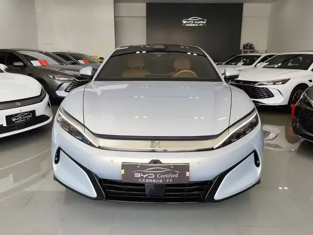 BYD HAN L 2025