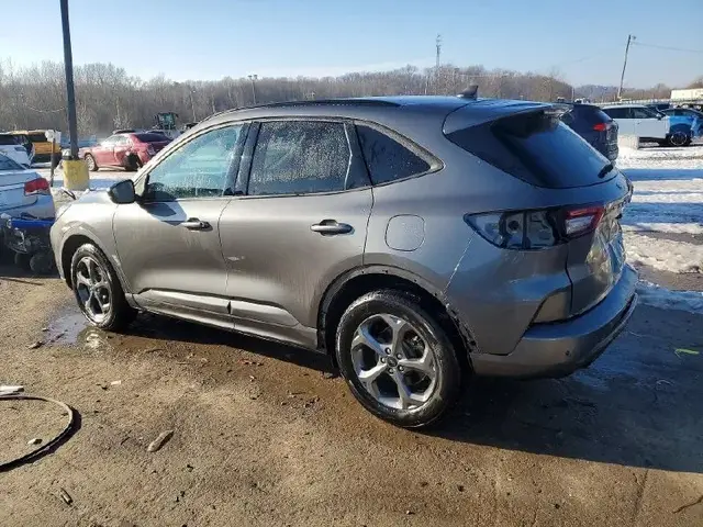FORD ESCAPE ST LINE 2023