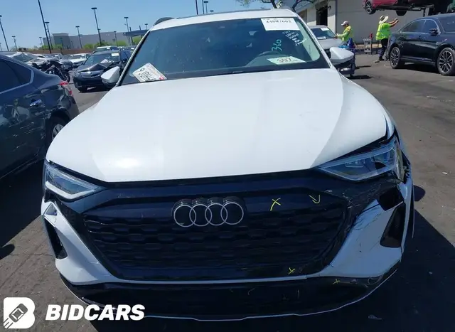 AUDI Q8 E-TRON PREMIUM 2024