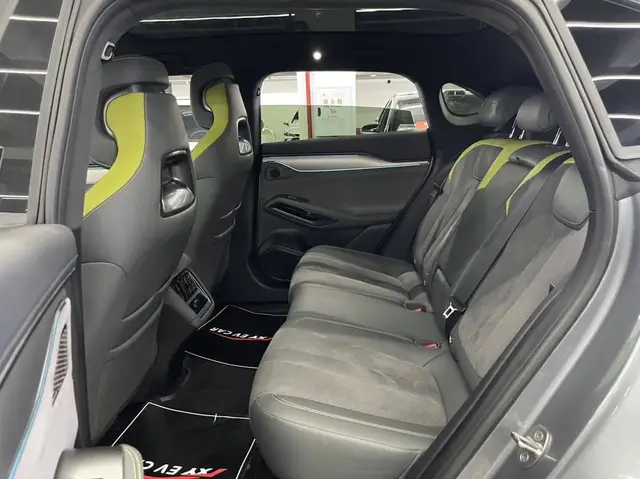BYD SONG L EV 2025
