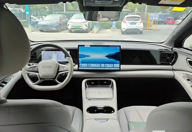 BYD SEA LION DM-I SEA LION 06 DM-I 2025