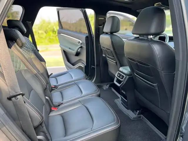 GEELY OKAVANGO PREMIUM 2023