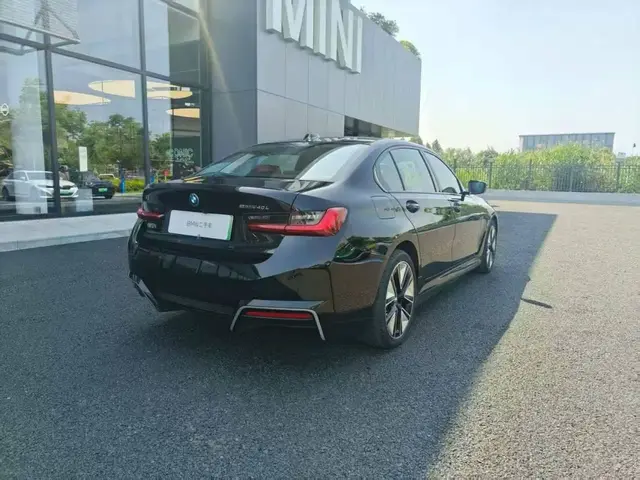 BMW I3 EDRIVE40 M SPORT 2024