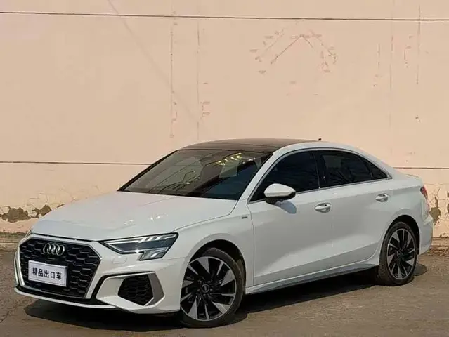 AUDI A3 2022