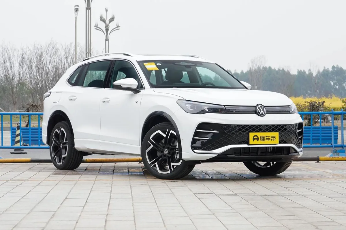 VOLKSWAGEN TIGUAN L 2026