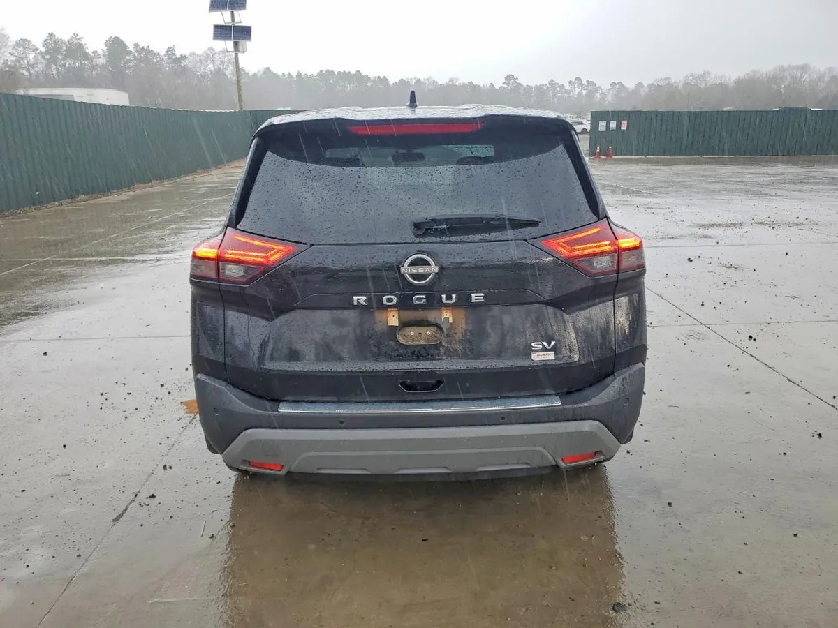 NISSAN ROGUE SV 2022