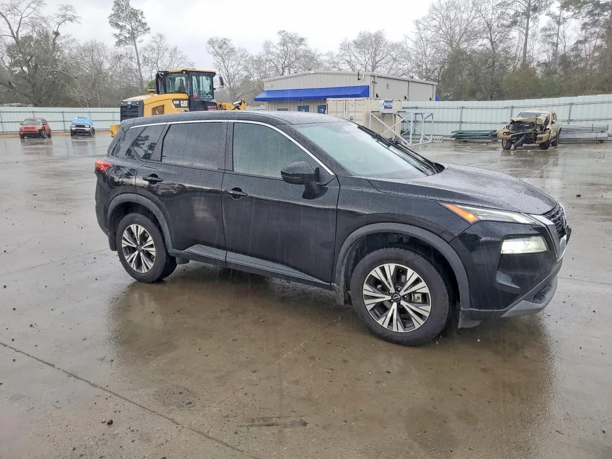 NISSAN ROGUE SV 2022