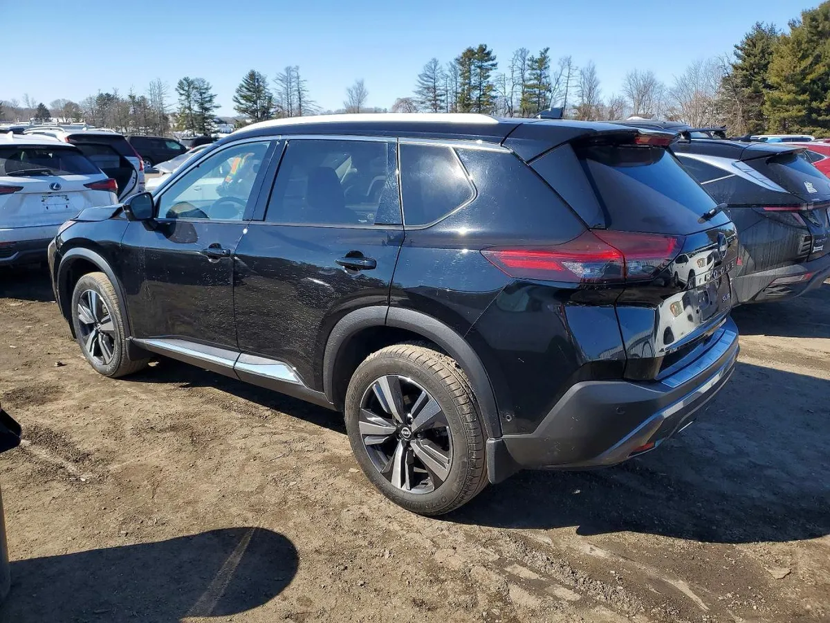 NISSAN ROGUE SL 2023