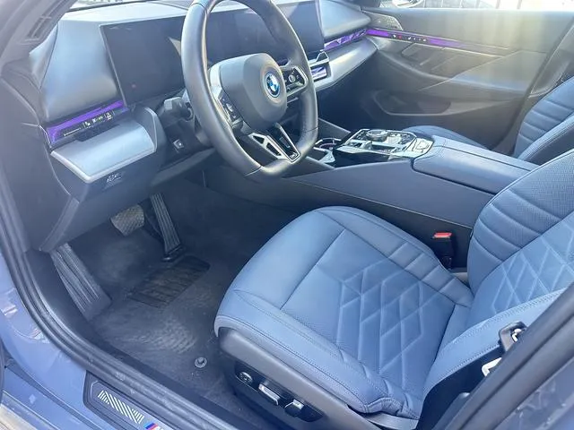 BMW I5 35L + М-ПАКЕТ 2024