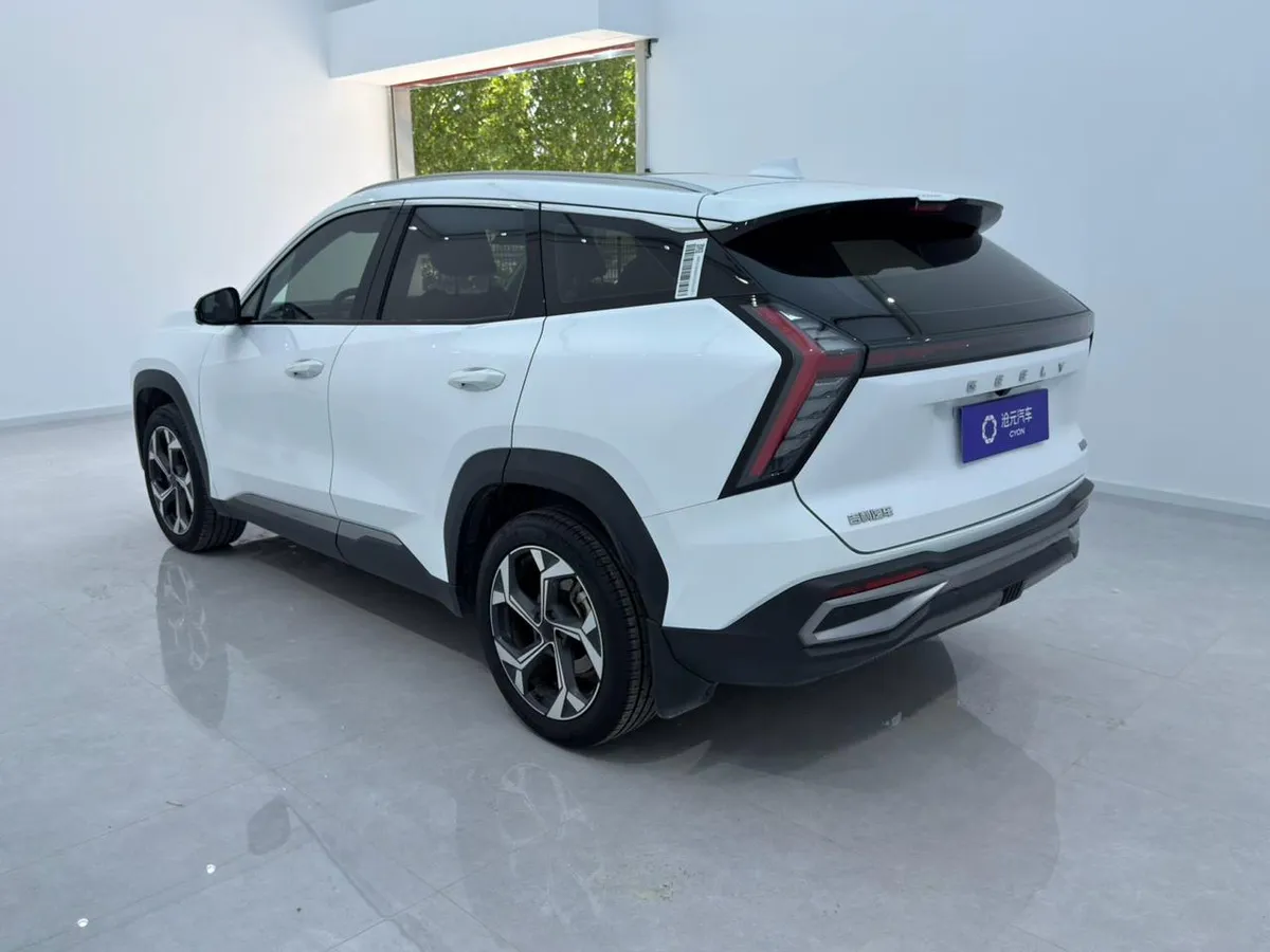 GEELY BOYUE L 2022