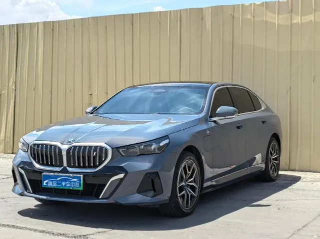 BMW I5 LUXURY 2024