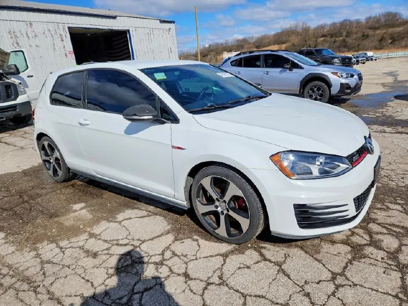 VOLKSWAGEN Golf GTI S 2016