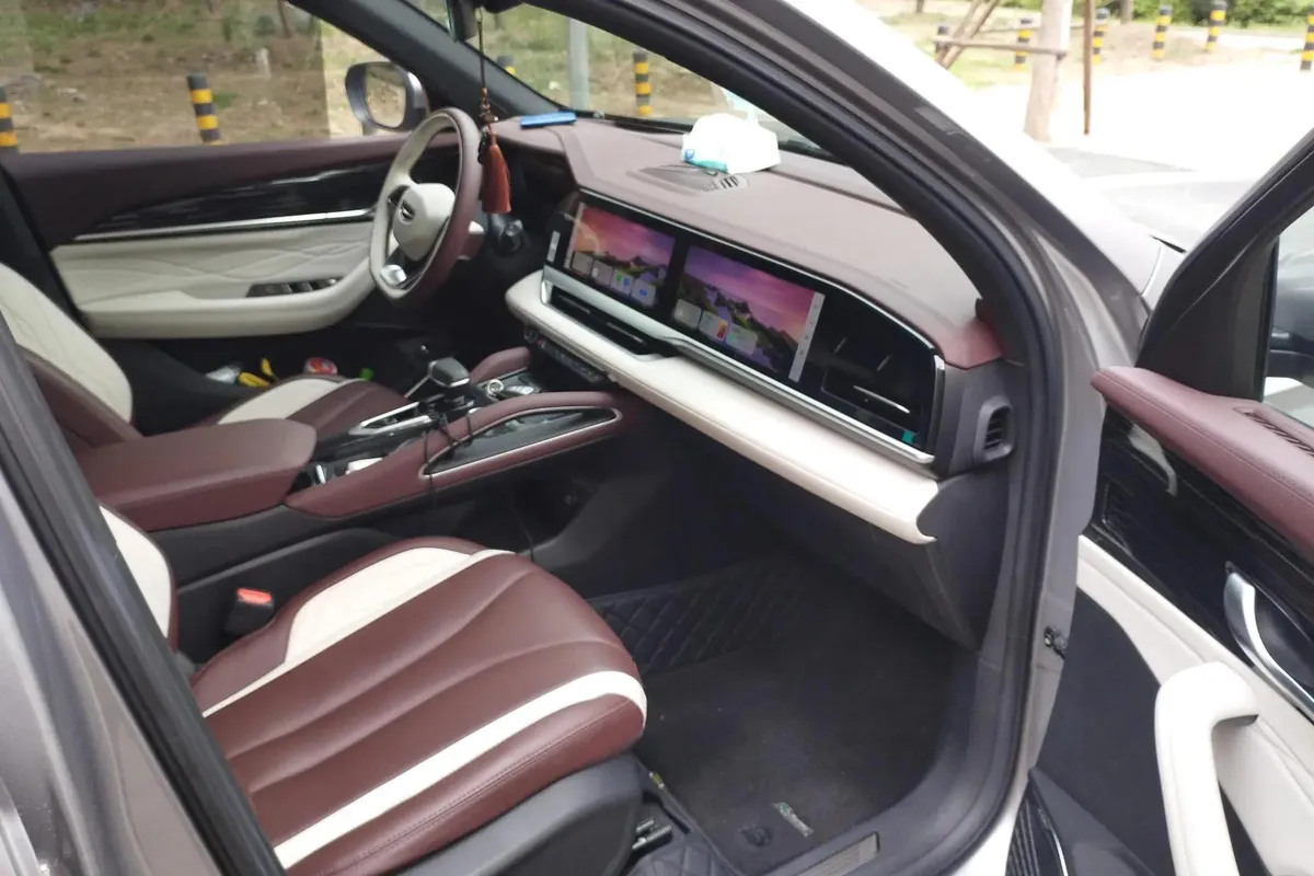 GEELY XINGYUE L 2023