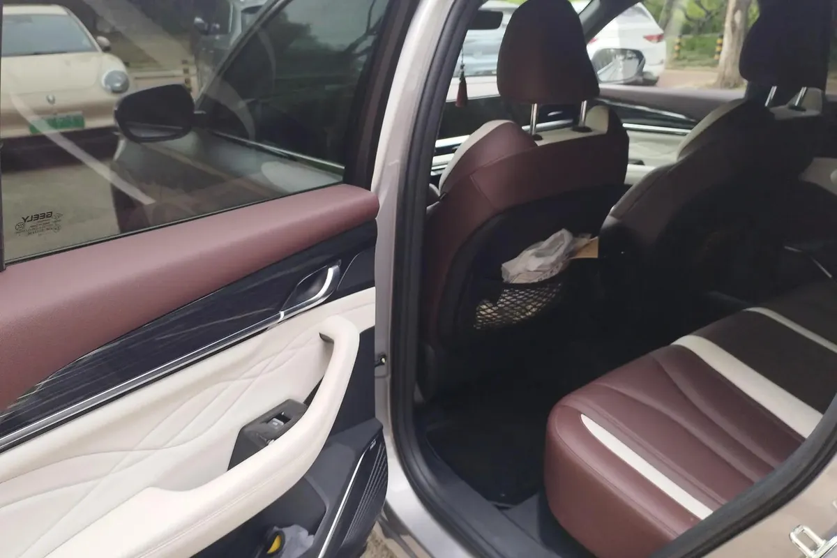 GEELY XINGYUE L 2023