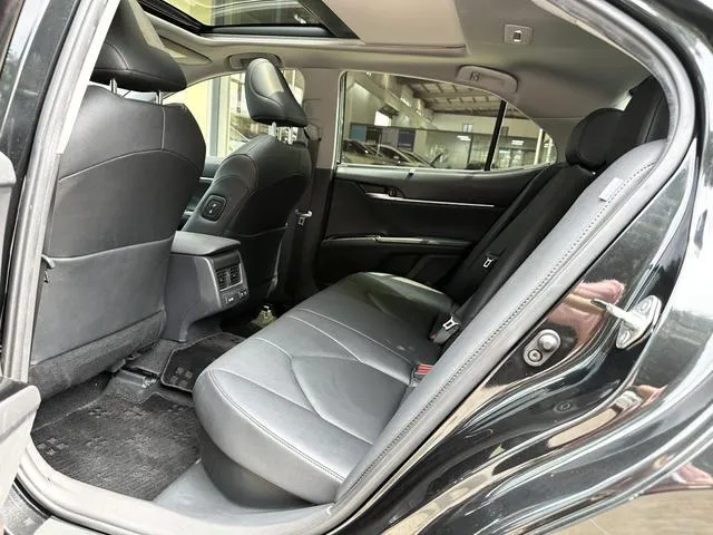 TOYOTA CAMRY HYBRID 2 2021