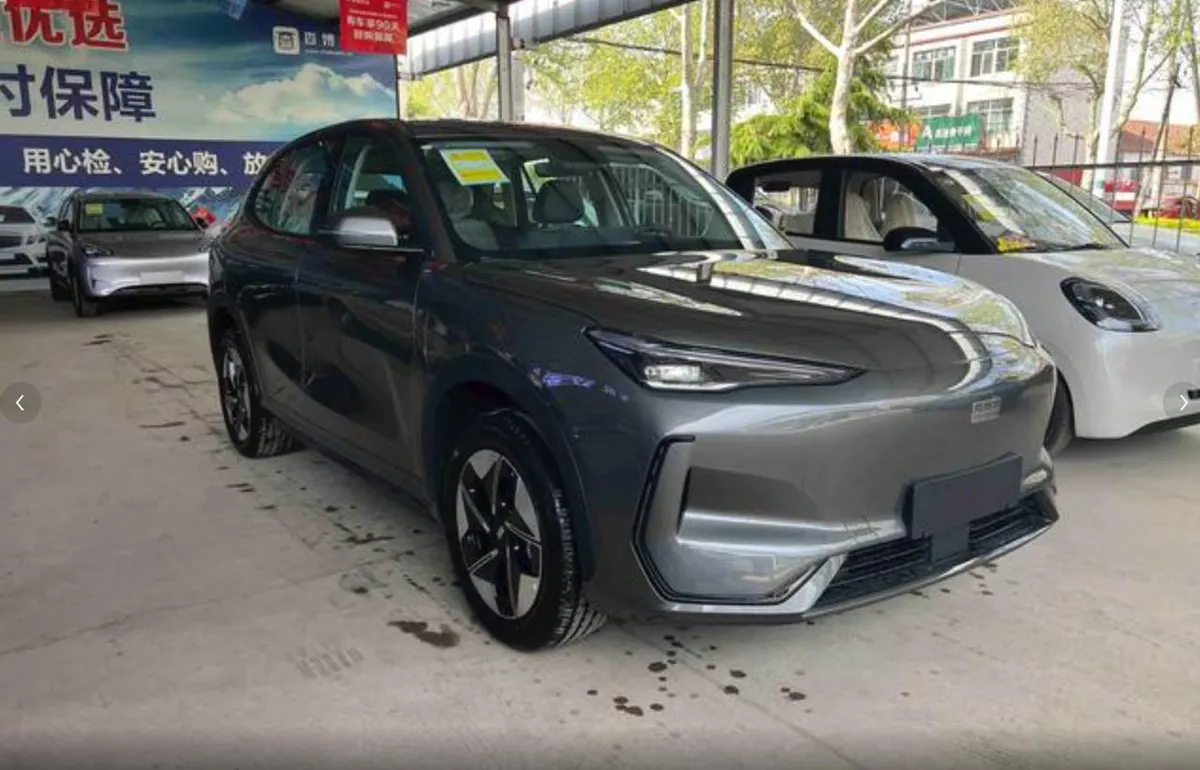 GEELY E5 2026