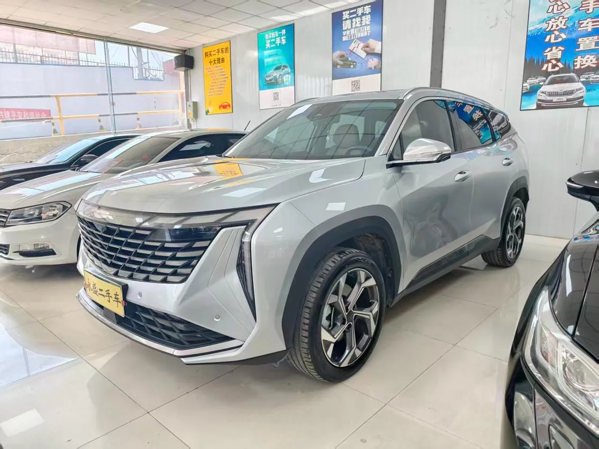 GEELY BOYUE L PREMIUM 2023