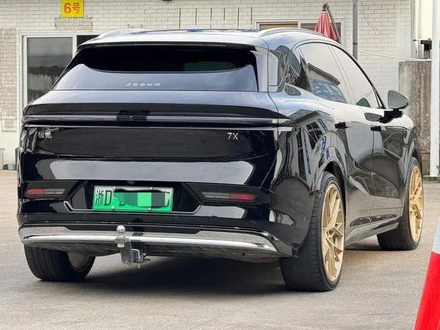 ZEEKR 7X 100KWH LONG-RANGE AWD 2024