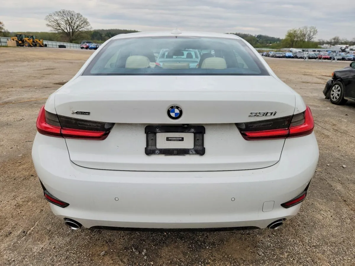 BMW 330XI 2021