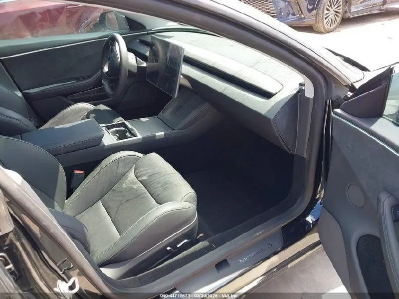 TESLA MODEL 3 PERFORMANCE 2024