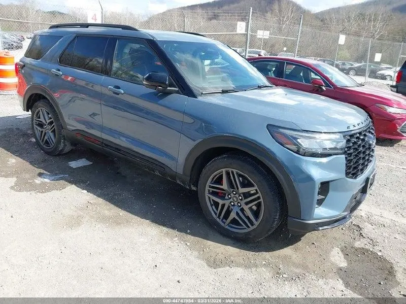 FORD EXPLORER ST 2026