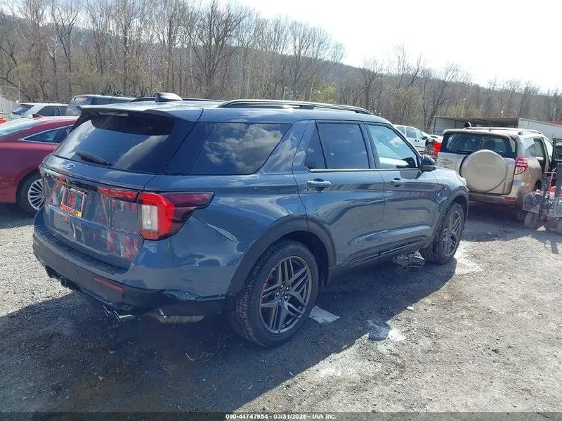FORD EXPLORER ST 2026