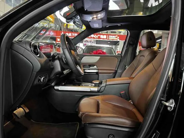 MERCEDES-BENZ GLB 200 DYNAMIC 2023