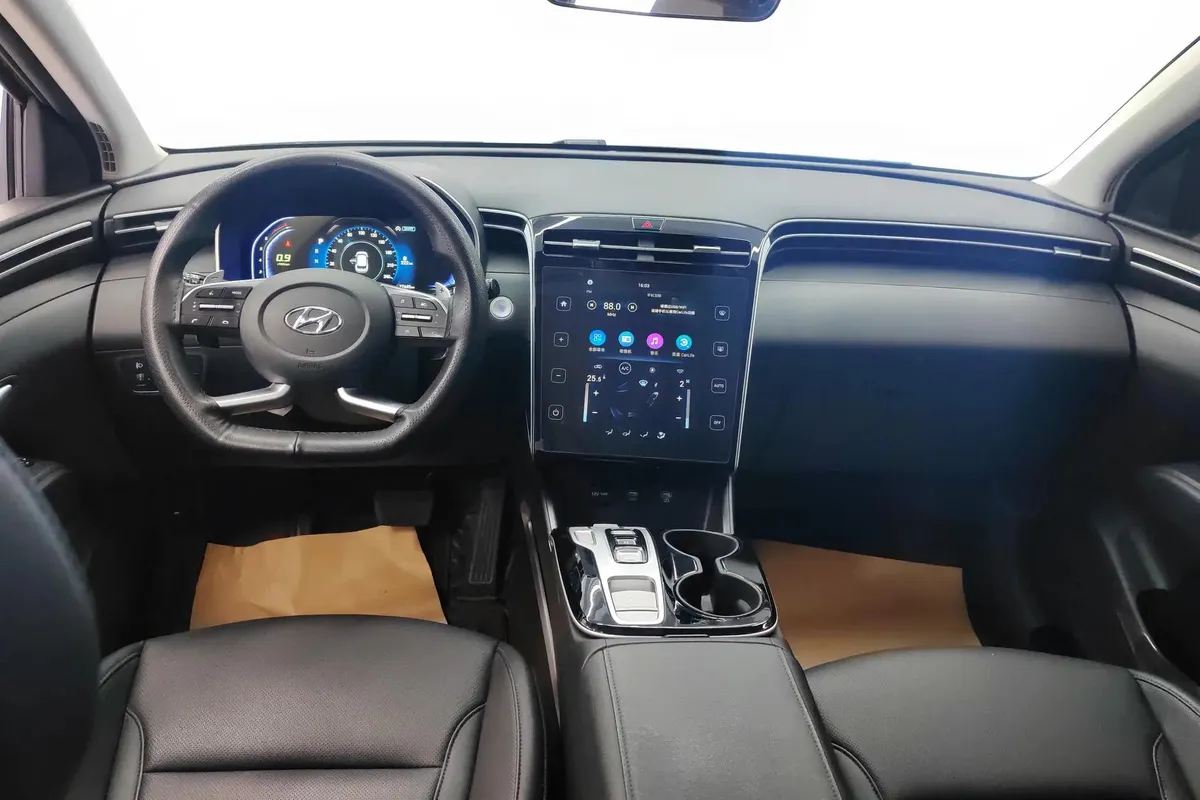 HYUNDAI TUCSON ELITE 2023