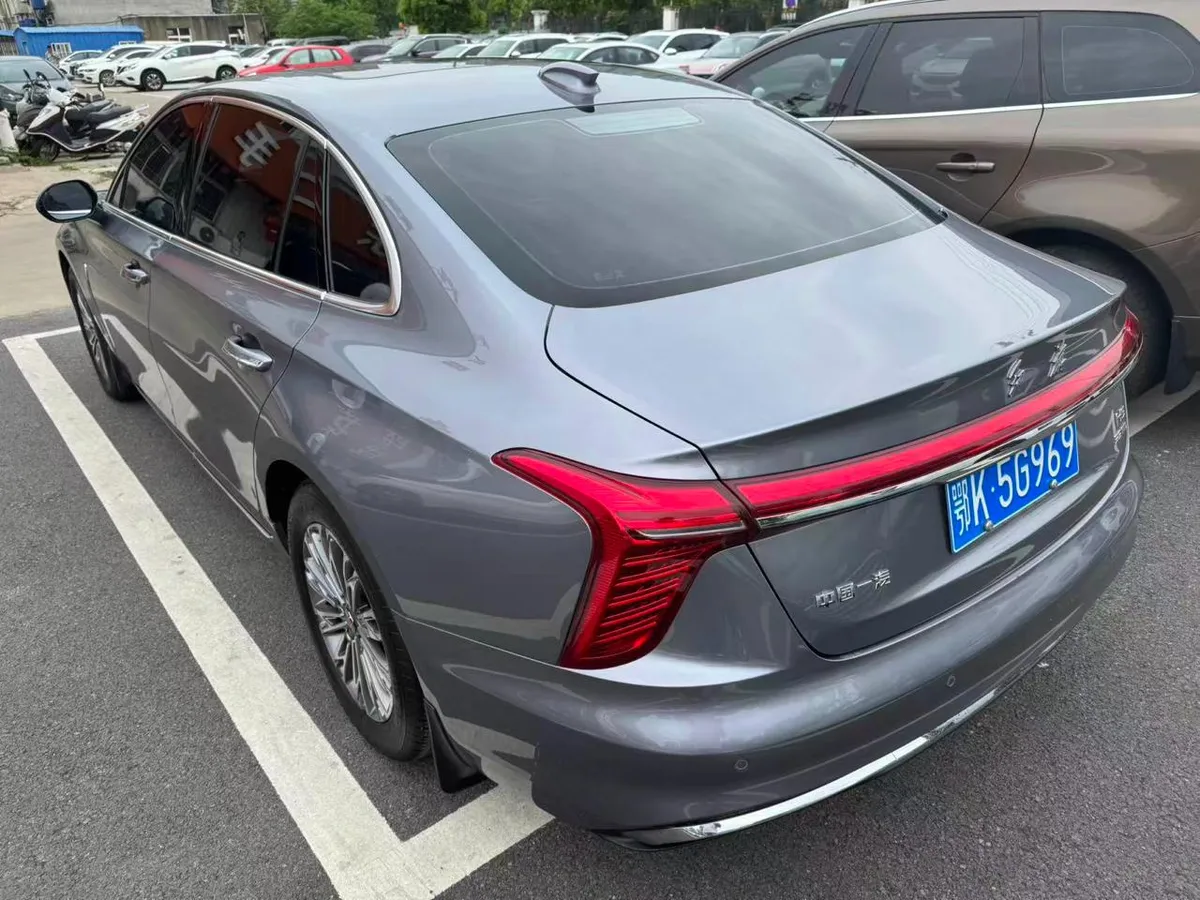 HONGQI H5 2023