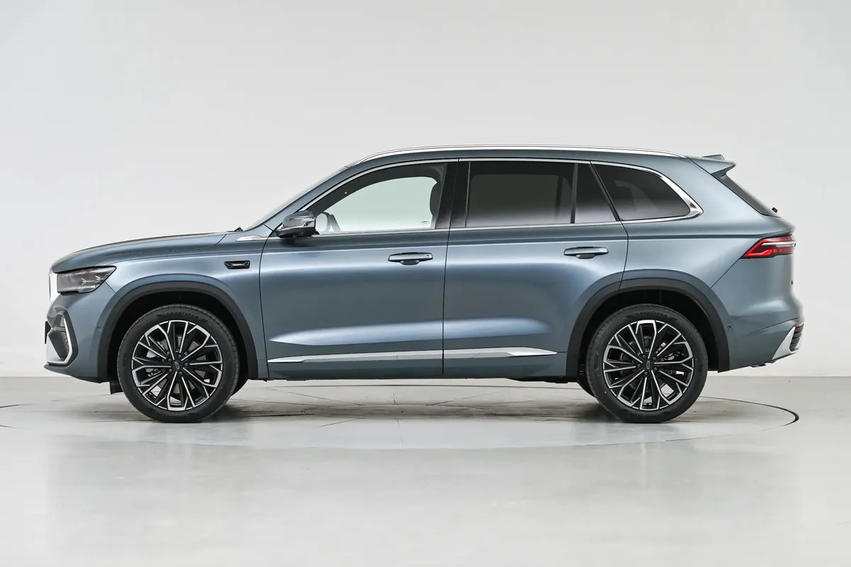 GEELY XINGYUE L 2026
