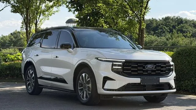 FORD EDGE L 2 2023
