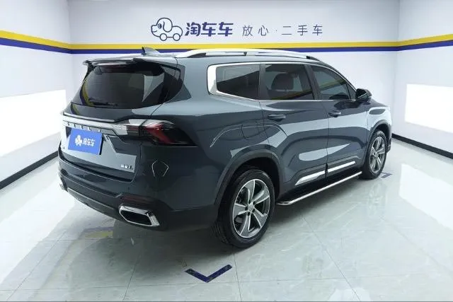 GEELY OKAVANGO PREMIUM 2023