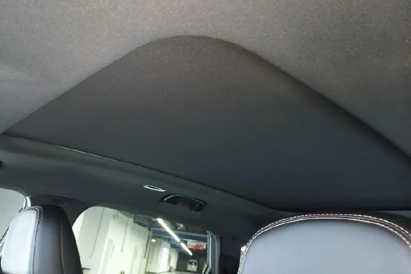 GEELY OKAVANGO PREMIUM 2023