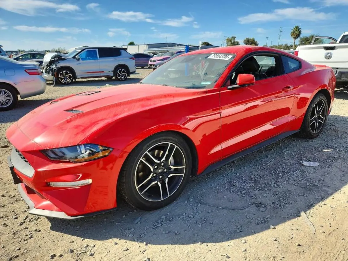 FORD MUSTANG 2023