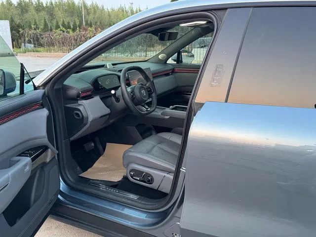 ZEEKR 7X 2024