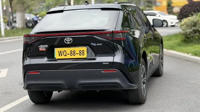 TOYOTA BZ4X HIGH-PERFORMANCE BZ4X AWD HIGH-PERFORMANCE PREMIUM 2023