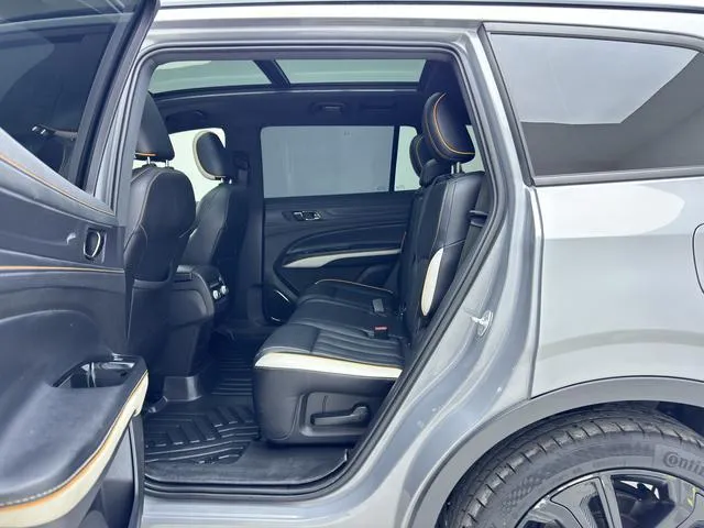 FORD EQUATOR PREMIUM 2023