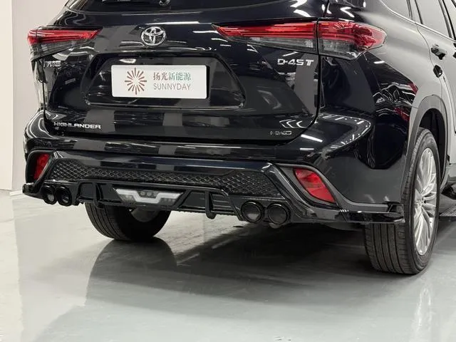 TOYOTA HIGHLANDER LUXURY 2023