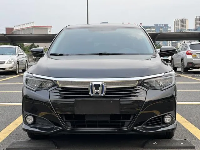 HONDA CRIDER LUXURY 2023