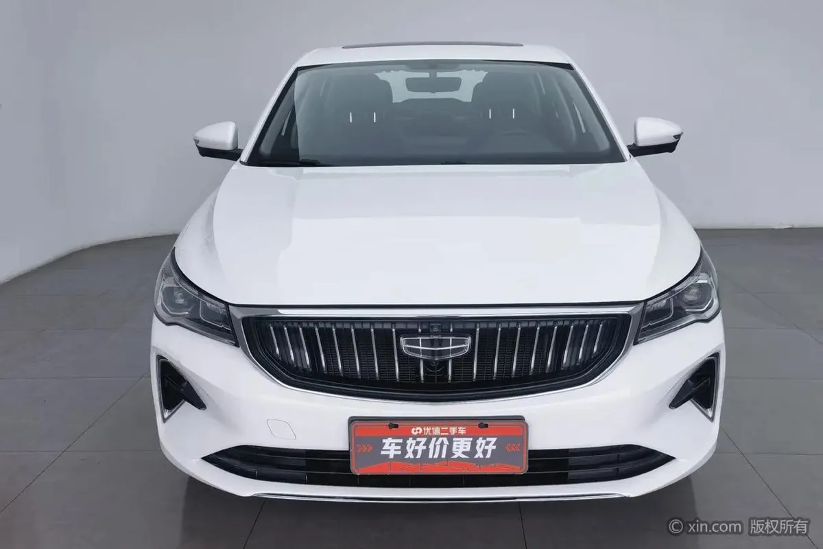 GEELY EMGRAND PREMIUM 2021