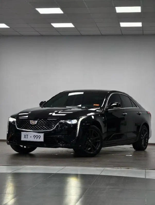 CADILLAC CT4 LUXURY 2023