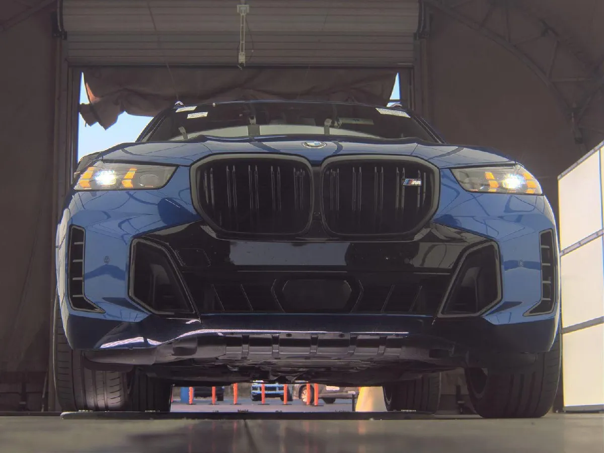 BMW X5 SPORTS ACTIVITY VEHICLE 2025