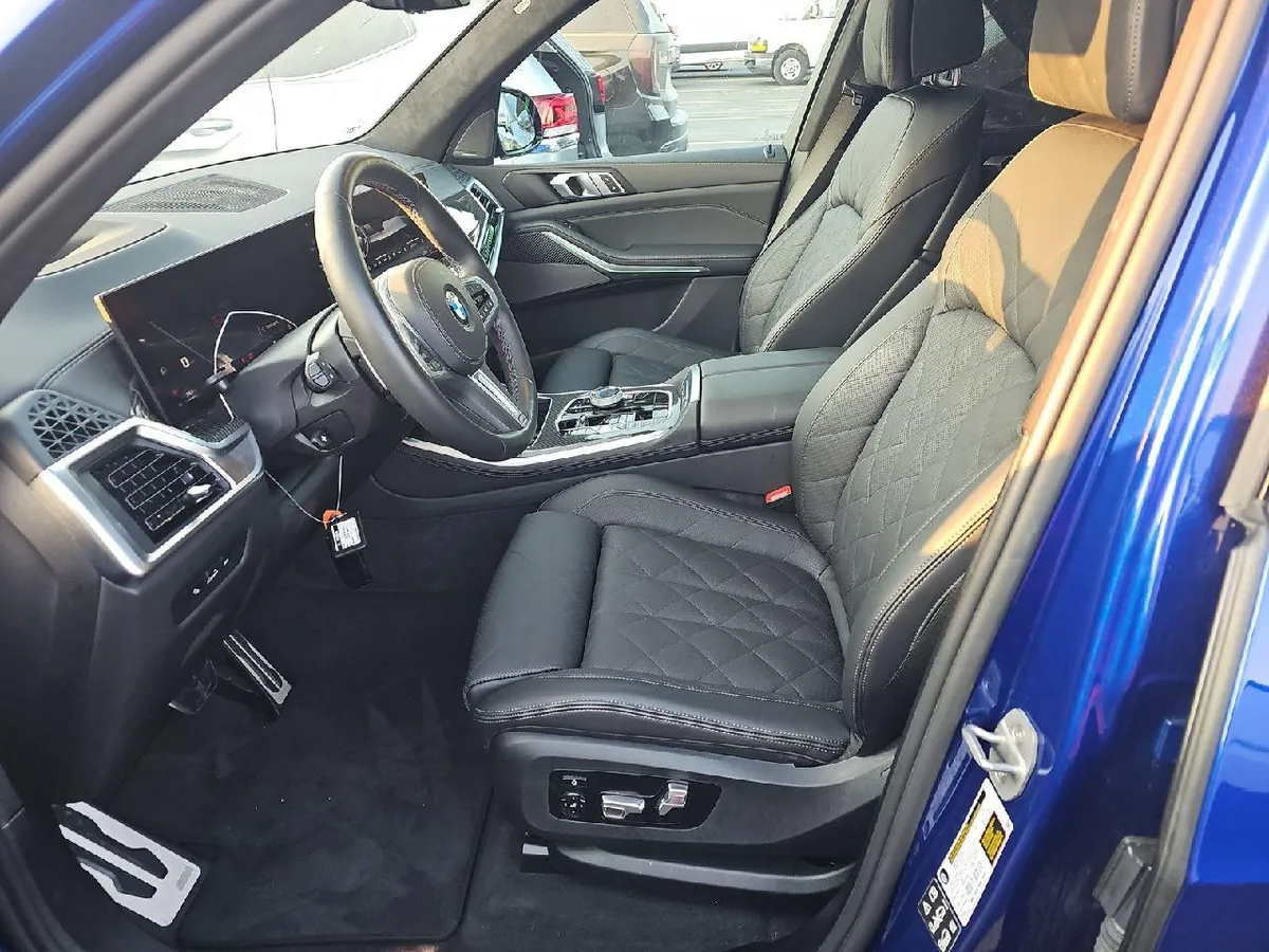 BMW X5 SPORTS ACTIVITY VEHICLE 2025