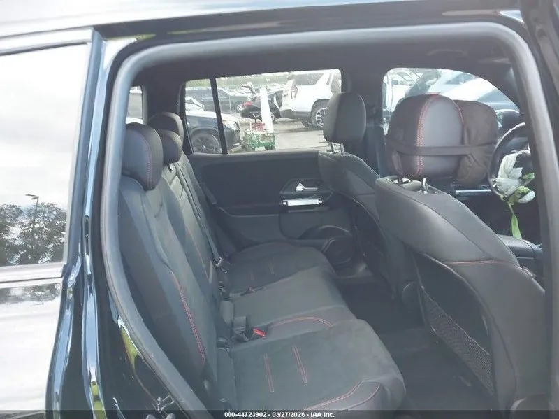 MERCEDES-BENZ GLB 250 2023