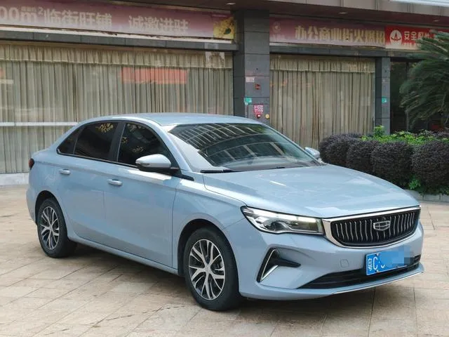 GEELY EMGRAND LUXURY 2023