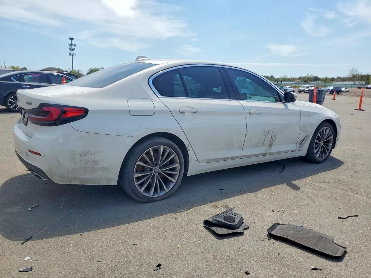 BMW 5 SERIES HARMAN/KARDON ПРОЕКЦИЯ СПОРТ ПОДВЕСКА 2022