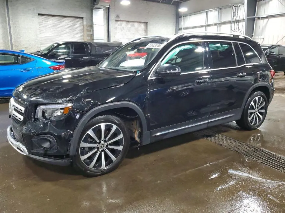 MERCEDES-BENZ GLB 250 4MATIC 2022