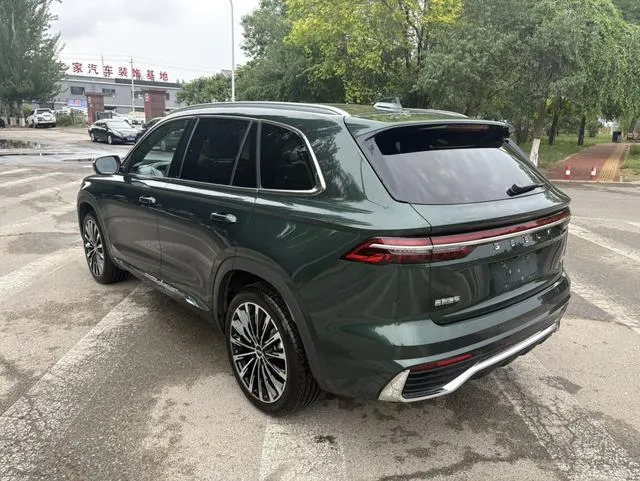 GEELY XINGYUE L 2025