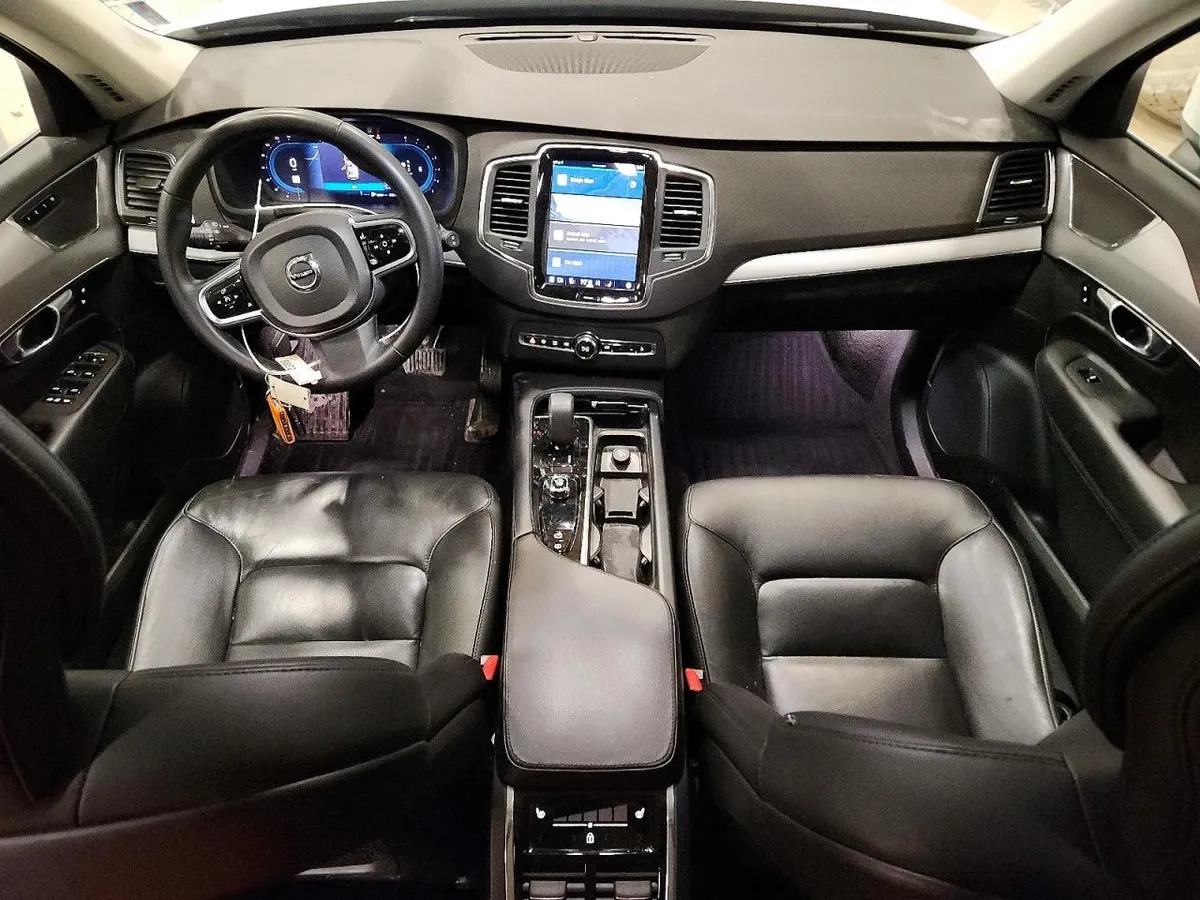 VOLVO XC90 CORE 2023